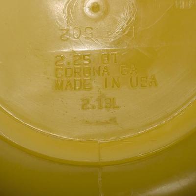 Yellow Plastic pitcher USA corona CA 2.25 qt