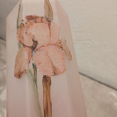 vintage Daum Nancy art glass vase with a floral design,