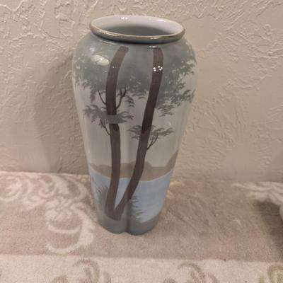 Art Nouveau vase made in Bavaria