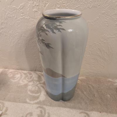 Art Nouveau vase made in Bavaria