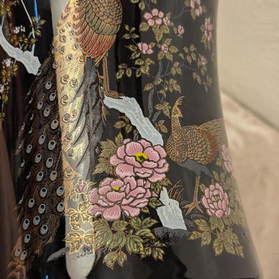 vintage Japanese porcelain vase, Sanko Toen