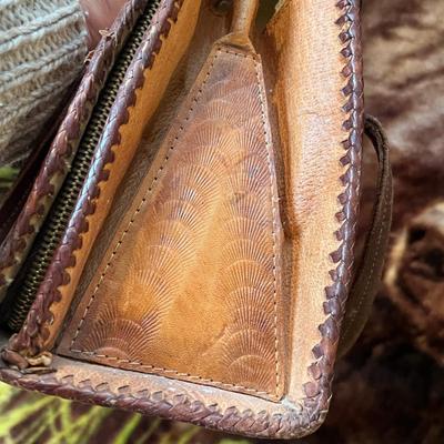 Lot 76 Hand tooled leather purse