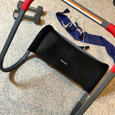 Lot 81 Exercise equipment