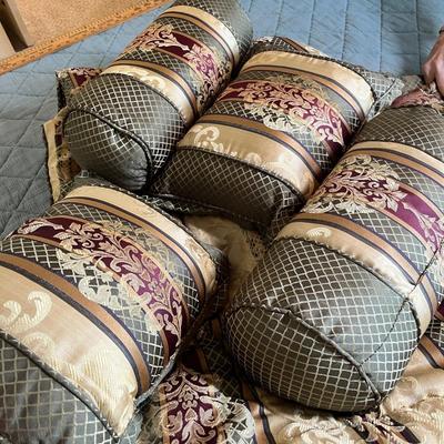 Lot 89 King Size Bed set