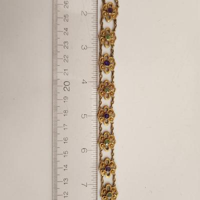 Sale Photo Thumbnail #402: This lot is for a Vintage Costume Bracelet.  This handsome bracelet would look lovely hanging on the arm of your favorite person.  Nicely made vintage costume jewelry.