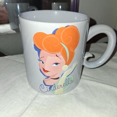 Sale Photo Thumbnail #93: Excellent condition Cinderella on front
"Who knew, all it takes is a good pair of shoes!" On the reverse

Handles are Fancy "C's" when held with the words toward you. Very well made.