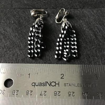 Vintage Sarah Cov clip on earrings