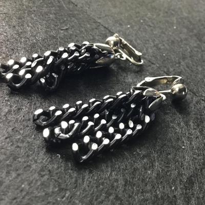 Vintage Sarah Cov clip on earrings