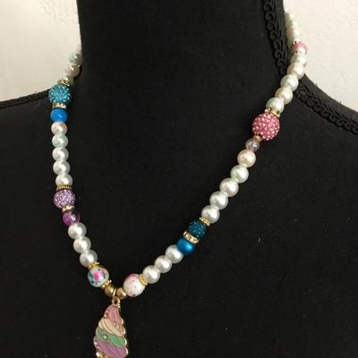 Sale Photo Thumbnail #198: Please see attached photos