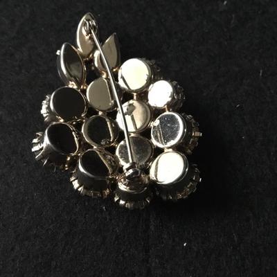 Purple gemstone type vintage brooch