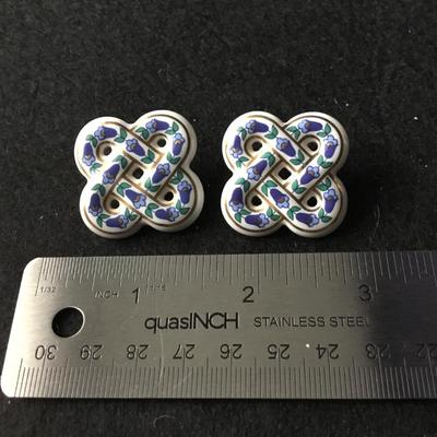 Vintage Avon porcelain Celtic knot blue and green floral design earrings