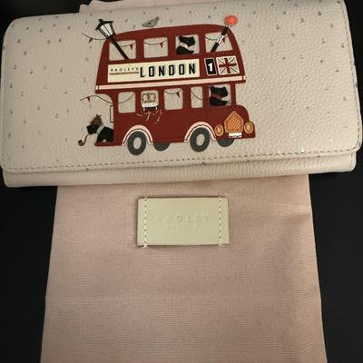 Sale Photo Thumbnail #363: Matinee Flip over style, beige
New, never used