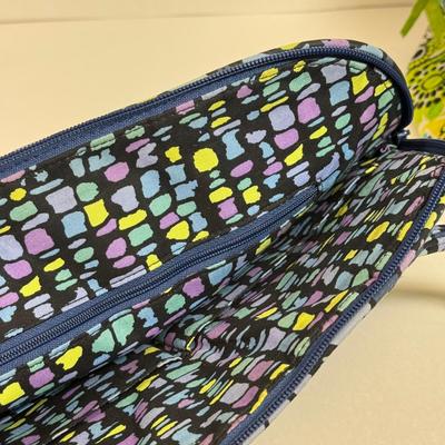 LOT 254: Vera Bradley Bags & Wallet