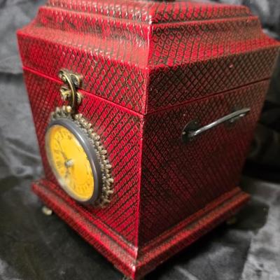 Home Interiors Vintage Red Clock Box – Faux Snakeskin Finish Decorative Storage Chest with Quartz Clock