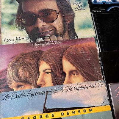 Vintage Classic Rock & Pop Vinyl Record Lot – Eagles, Chicago, Elton John, Doobie Brothers, Frampton, MJ & More