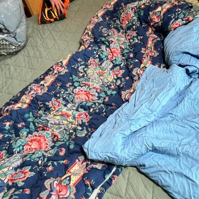 Lot 93 Sheet set, blue