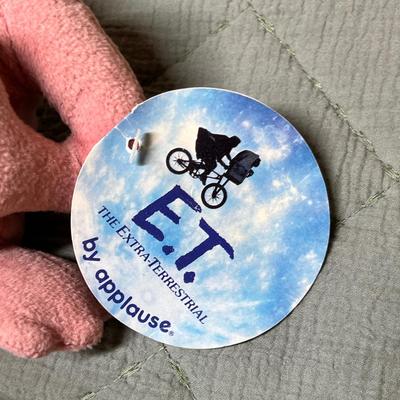 Lot 106 ET & Beanie baby