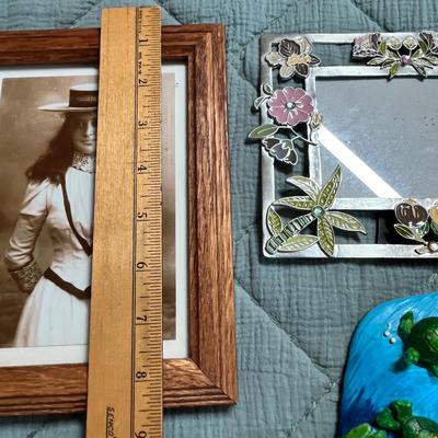 Lot 109 Fun Picture Frames