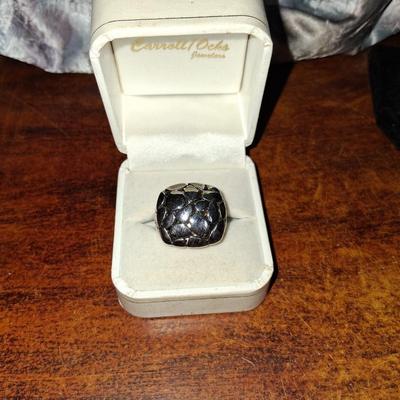 Sale Photo Thumbnail #167: Large Silver tone Chunk statement ring
PD mark on inside as pictured
Excellent condition 
Size 7 1/2