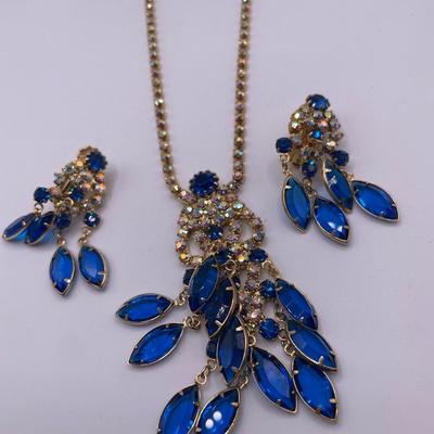 Stunning blue crystals and Aurora borealis necklace and clip ons