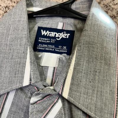 Lot 147 Wrangler Western Snap shirts
