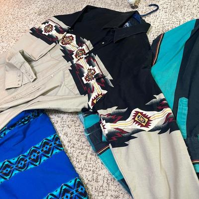 Lot 147 Wrangler Western Snap shirts
