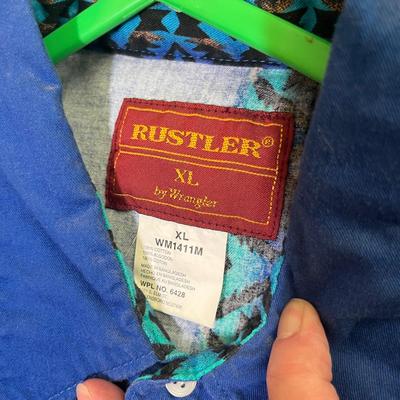 Lot 147 Wrangler Western Snap shirts