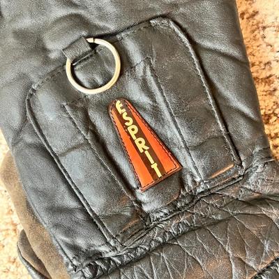 Lot 151 Women's winter accessories