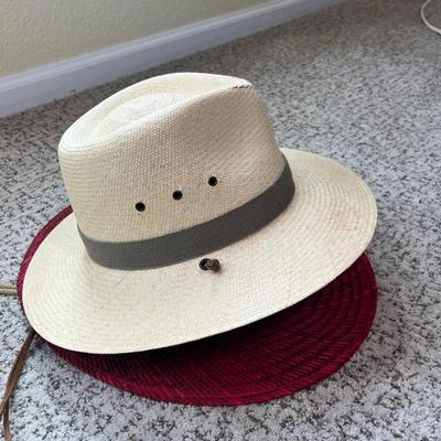Lot 153 Western straw hats