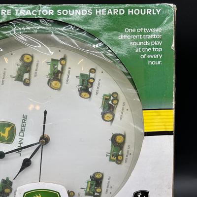 John Deere Tractor Clock w/ Original Recorded Sounds – Licensed – In Box