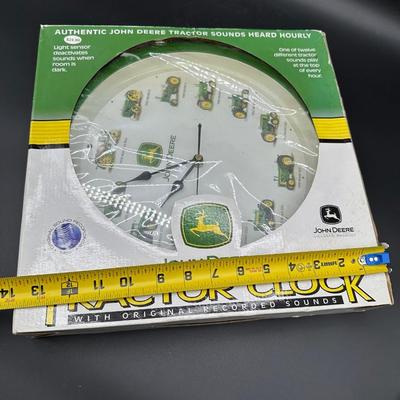 John Deere Tractor Clock w/ Original Recorded Sounds – Licensed – In Box