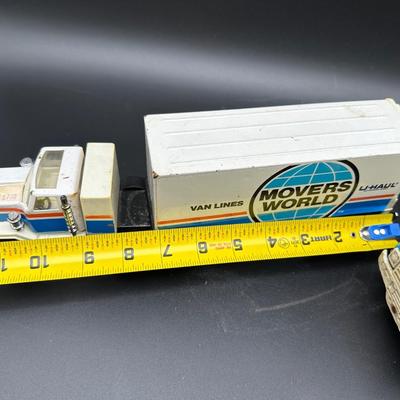 Vintage Buddy L Die-Cast Semi Trucks Lot – Movers World U-Haul & American Racing Fuels