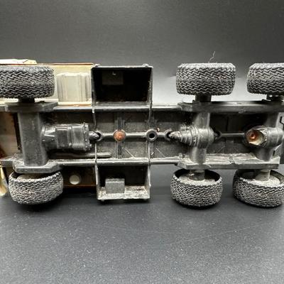 Vintage Buddy L Die-Cast Semi Trucks Lot – Movers World U-Haul & American Racing Fuels