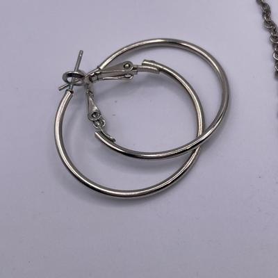 Silver tone jewelry
