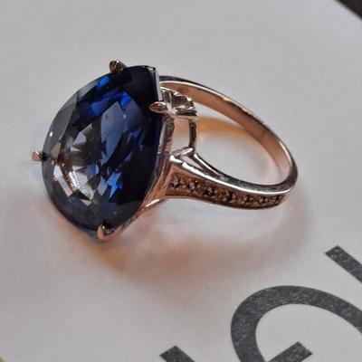 IGI CERTIFIED LAB GROWN SAPPHIRE