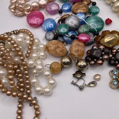 More crafting jewelry & tigers eye pendant