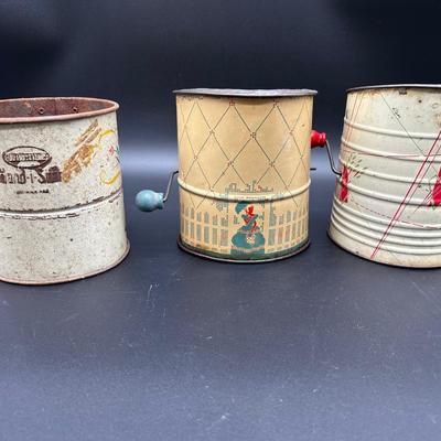 Vintage Flour Sifters Lot – Hand Crank Tin & Enamelware Kitchen Sifters (3)