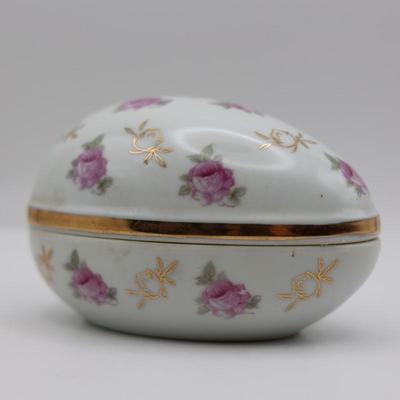 Ucagco Japan Porcelain Trinket Box