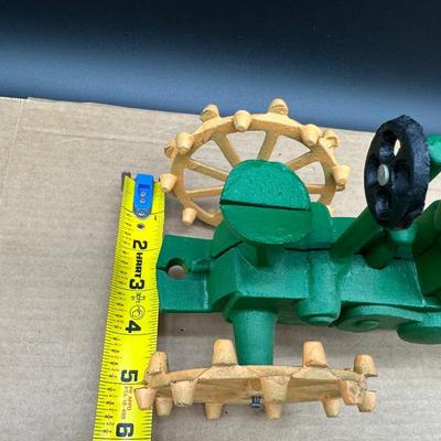 Vintage John Deere Tractor Model – Cast Iron – Spoked Wheels