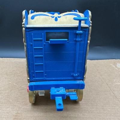 Jim Beam Circus Wagon Whiskey Decanter – Lion Panel – Vintage