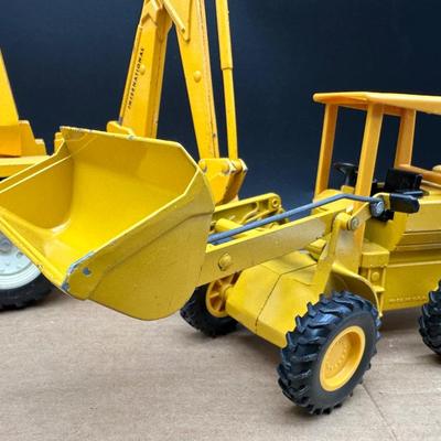 ERTL International Backhoe Loader & John Deere Construction Truck Lot