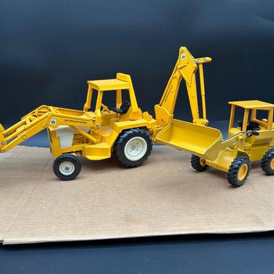 ERTL International Backhoe Loader & John Deere Construction Truck Lot