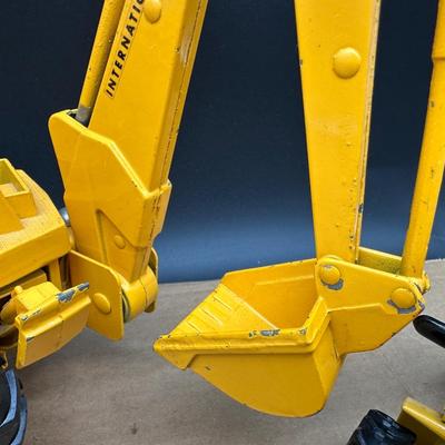 ERTL International Backhoe Loader & John Deere Construction Truck Lot