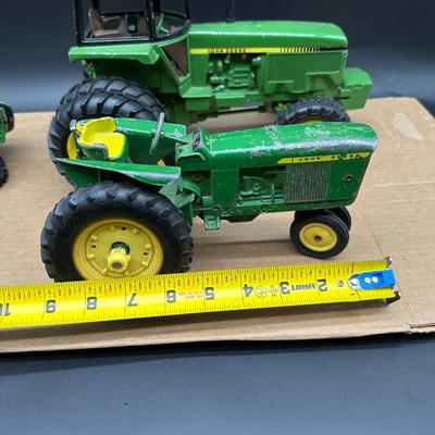 Vintage John Deere Die-Cast Tractor Lot w/ Wagon – Multiple Models, Farm Toy Collect