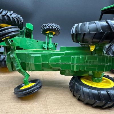 Vintage John Deere Die-Cast Tractor Lot w/ Wagon – Multiple Models, Farm Toy Collect