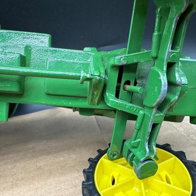 Vintage John Deere Die-Cast Tractor Lot w/ Wagon – Multiple Models, Farm Toy Collect
