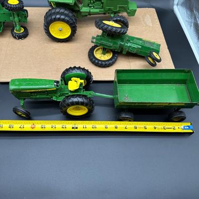 Vintage John Deere Die-Cast Tractor Lot w/ Wagon – Multiple Models, Farm Toy Collect