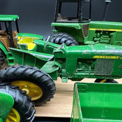 Vintage John Deere Die-Cast Tractor Lot w/ Wagon – Multiple Models, Farm Toy Collect