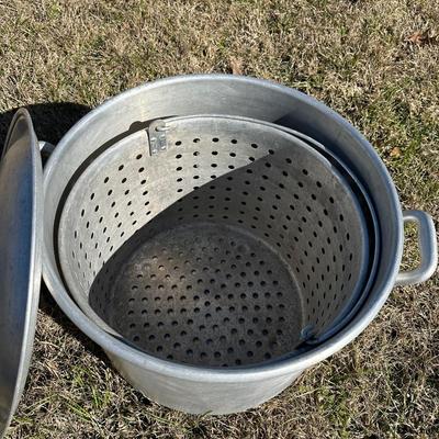 Large Aluminum Seafood Boil Pot w/ Strainer Basket & Lid