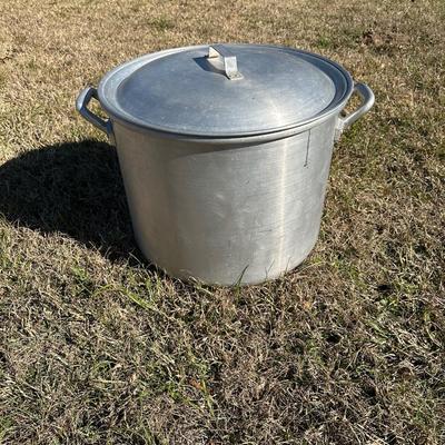 Large Aluminum Seafood Boil Pot w/ Strainer Basket & Lid